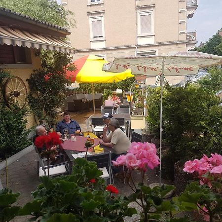 Gast Haus Weisses Schaefli Arbon Exterior foto
